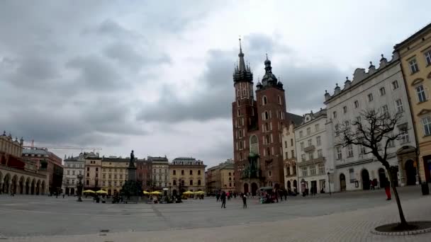 Krakow Polen Mars 2020 Människor Som Gör Fritidsaktiviteter Som Promenader — Stockvideo