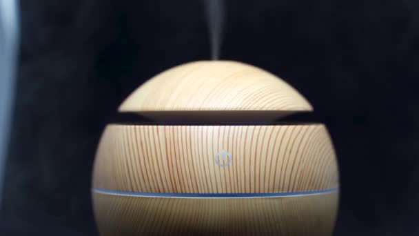 Koncepcja Aromaterapii Drewniany Wzór Stylu Elektrycznym Ultradźwiękowy Essential Oil Aroma — Wideo stockowe