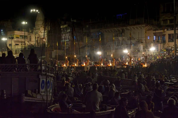 Varanasi India Novembre 2016 Rituali Cerimonia Del Ganga Aarti Eseguiti — Foto Stock