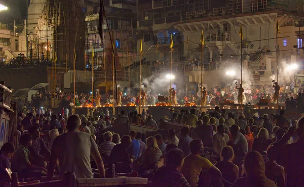 Varanasi Indie Listopad 2016 Wide Angle Shot Ganga Aarti Ceremony — Zdjęcie stockowe