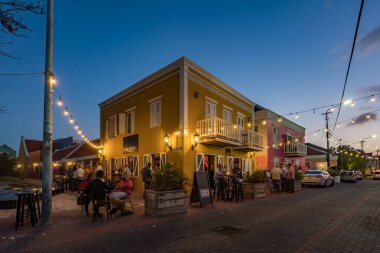 Petermaai 'de dolaşmak Willemstad' ın tarihi bir parçasıdır.