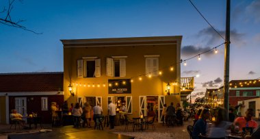 Petermaai 'de dolaşmak Willemstad' ın tarihi bir parçasıdır.