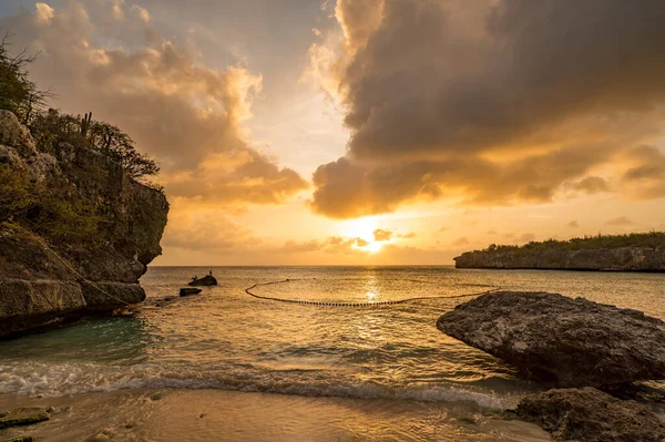 Belo Pôr Sol Sobre Mar — Fotografia de Stock