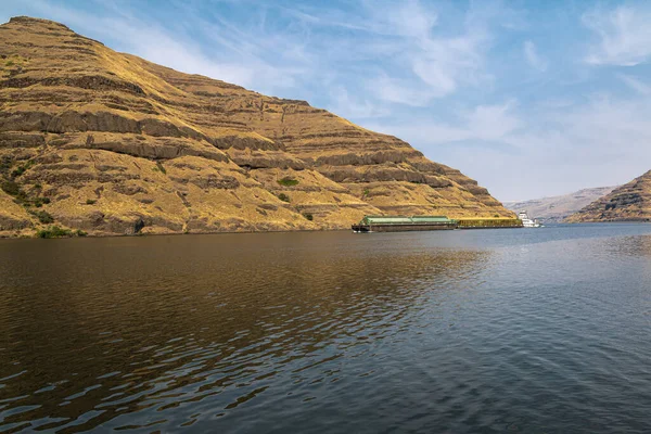 Grain Transporting Ship Snake River — стокове фото