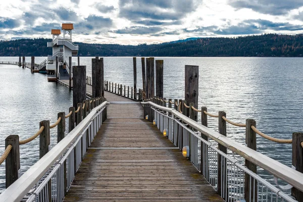 Pier Aan Het Meer Van Coeur Alene Idaho — Stockfoto