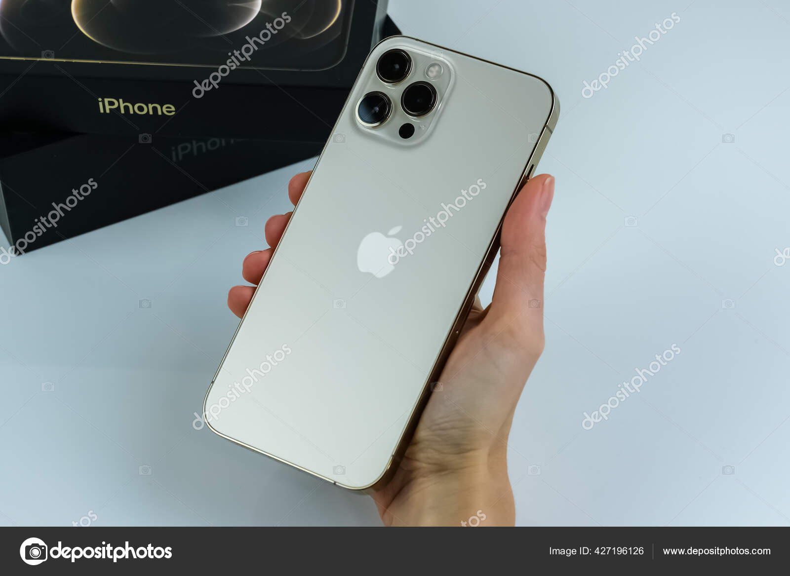 Iphone Pro Max Gold Held Customer Next Its Box Stock Editorial Photo C Nycruss Iphone Pro Max Gold Held Customer Next Its Box Stock Editorial Photo C Nycruss