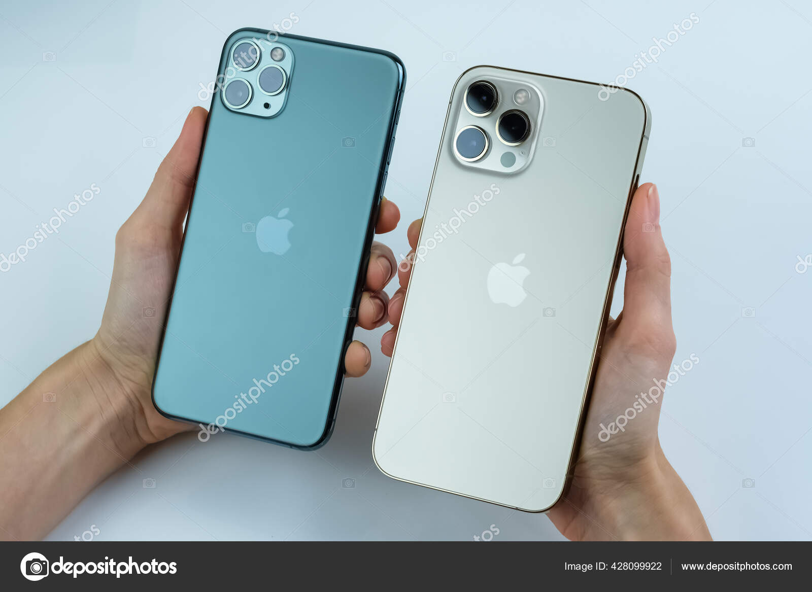 Iphone Pro Max Gold Next Iphone Pro Max Midnight Green Stock Editorial Photo C Nycruss Iphone Pro Max Gold Next Iphone Pro Max Midnight Green Stock Editorial Photo C Nycruss