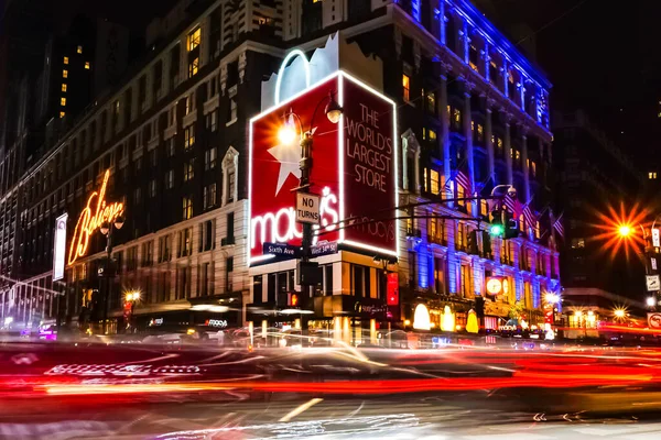 Macy Herald Square Flagship Department Store Мангеттен Нью Йорк — стокове фото