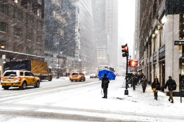 Tempête Neige Hivernale New York Avec Fortes Chutes Neige Voitures — Photo