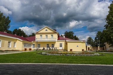 Votkinsk, Udmurtia 'daki Pyotr Çaykovski Müzesi, çocukluğunu orada geçiren besteci Pyotr Ilyich Çaykovski' ye adanmıştır..