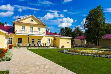 Votkinsk, Udmurtia 'daki Pyotr Çaykovski Müzesi, çocukluğunu orada geçiren besteci Pyotr Ilyich Çaykovski' ye adanmıştır..