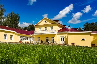 Votkinsk, Udmurtia 'daki Pyotr Çaykovski Müzesi, çocukluğunu orada geçiren besteci Pyotr Ilyich Çaykovski' ye adanmıştır..