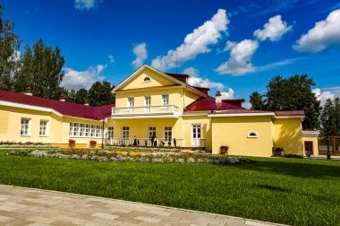 Votkinsk, Udmurtia 'daki Pyotr Çaykovski Müzesi, çocukluğunu orada geçiren besteci Pyotr Ilyich Çaykovski' ye adanmıştır..