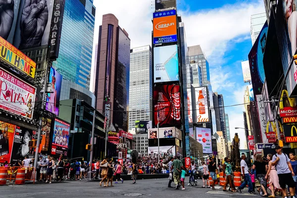 Times Square Sárga New York City Taxi Taxik Vezetés Színes — Stock Fotó