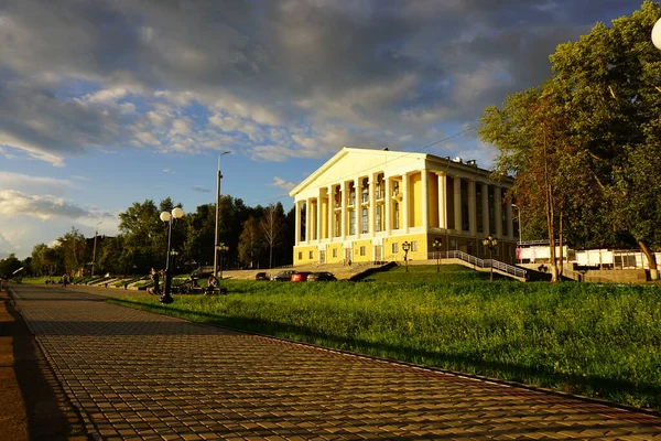 Воткинская Городская Панорама Удмуртской Республики Россия — стоковое фото