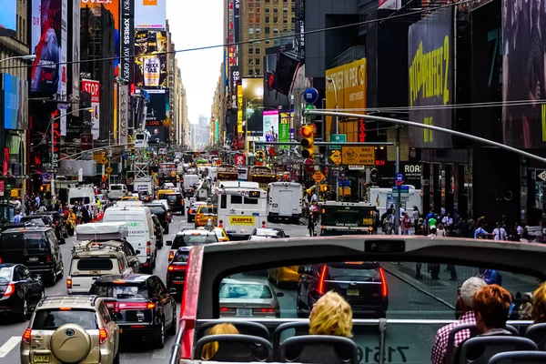 Times Square Com Amarelo Táxis Cidade Nova York Dirigindo Através — Fotografia de Stock