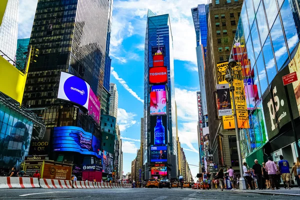 Times Square Sárga New York City Taxi Taxik Vezetés Színes — Stock Fotó