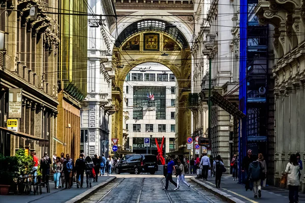 Milan Street Panorama Milan Trams Pedestrians Cars Sunny Day Milan — Stock Photo, Image