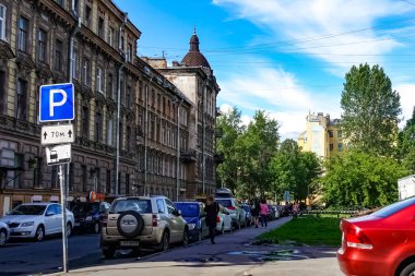 Saint Petersburg Panorama tarihi binalar, mimari, sokaklar ve kanalları ile Saint Petersburg, Rusya.