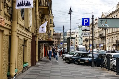 Saint Petersburg Panorama tarihi binalar, mimari, sokaklar ve kanalları ile Saint Petersburg, Rusya.