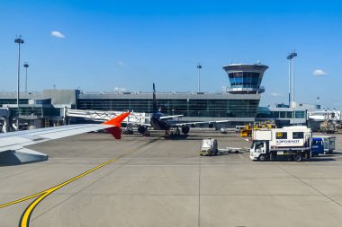 Aeroflot Rus Havayolları Airbus A320-200 Moskova, Rusya 'daki Sheremetyevo Uluslararası Havalimanı' nda