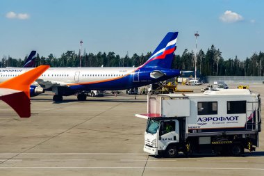 Aeroflot Rus Havayolları Airbus A320-200 Moskova, Rusya 'daki Sheremetyevo Uluslararası Havalimanı' nda.