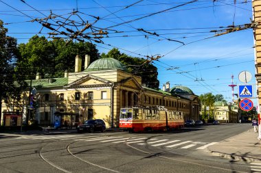 Saint Petersburg Panorama tarihi binalar, mimari, sokaklar ve kanalları ile Saint Petersburg, Rusya.