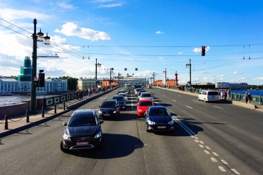 Saint Petersburg Panorama tarihi binalar, mimari, sokaklar ve kanalları ile Saint Petersburg, Rusya.