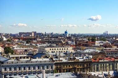 Saint Petersburg arter panorama eski tarihi sokaklar ve binalar ile Saint Petersburg, Rusya.
