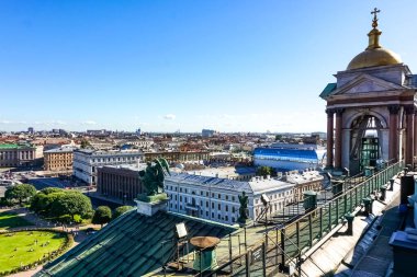 Saint Petersburg arter panorama eski tarihi sokaklar ve binalar ile Saint Petersburg, Rusya.