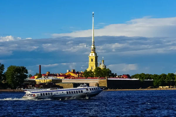 Sint Pieter Paulus Kathedraal Bekend Als Petropavlovskaja Krepost Sint Petersburg — Stockfoto