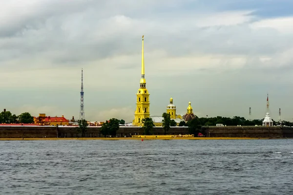 Собор Святих Петра Павла Відомий Петропавловський Хрест Санкт Петербурзі Росія — стокове фото