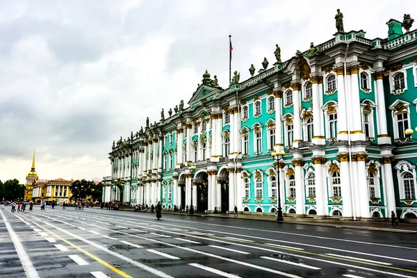 Museo Estatal Del Hermitage Ubicado Plaza Del Palacio San Petersburgo — Foto de Stock
