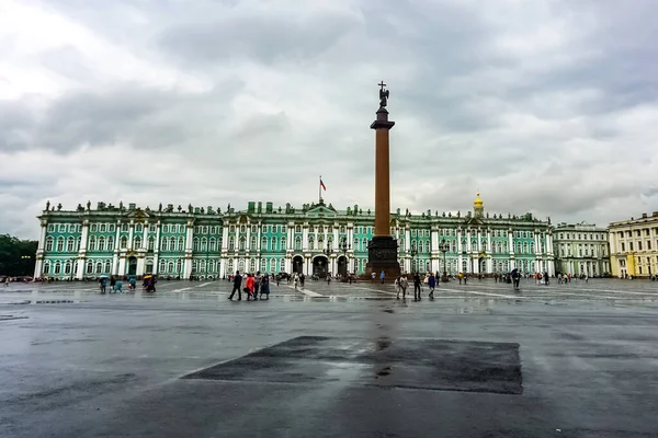 Státní Hermitage Muzeum Nachází Palácovém Náměstí Petrohradě Rusko — Stock fotografie