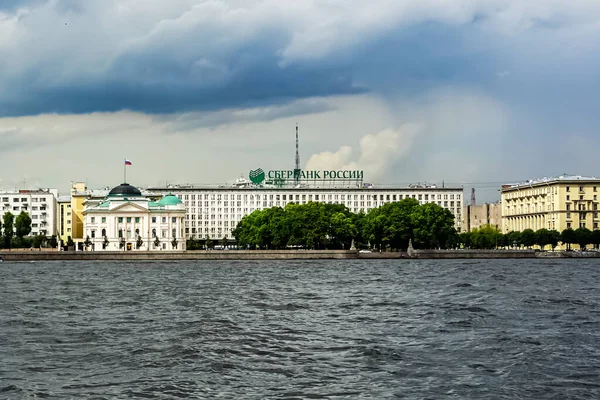 Szentpétervár Panoráma Történelmi Épületekkel Építészettel Utcákkal Csatornákkal Szentpéterváron Oroszországban — Stock Fotó