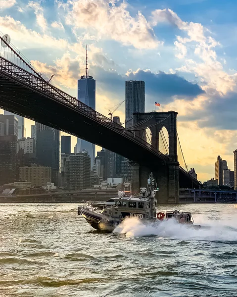 Brooklyn Bridge Ponte New York Che Attraversa East River Tra — Foto Stock