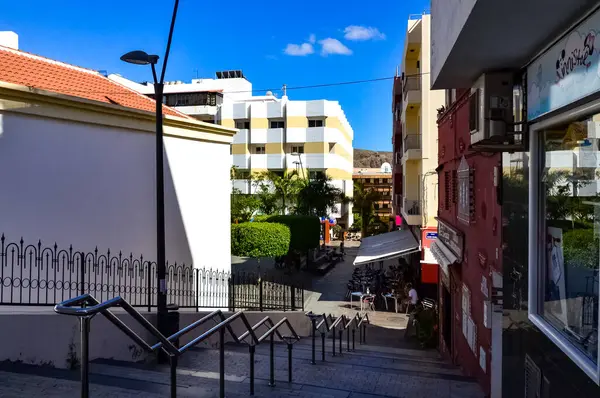 Tenerife Los Cristianos Spains Kanarya Adaları Nın Büyük Şehri Olan — Stok fotoğraf