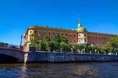 Aziz Michael Şatosu, aynı zamanda Mikhailovsky Kalesi ya da Saint Petersburg, Rusya 'daki Mühendisler Kalesi olarak da bilinir.. 