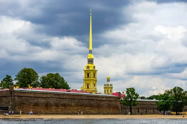 Kerk Van Verlosser Gemorst Bloed Sint Petersburg Met Een Toeristische — Stockfoto