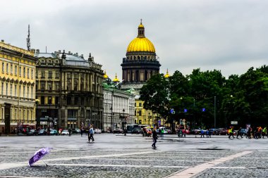Saint Isaac Katedrali veya Isaakievskiy Sobor, Rusya 'nın Saint Petersburg şehrinde bulunan bir katedral..