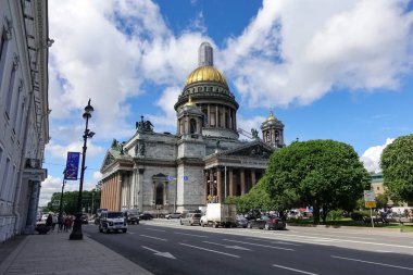 Saint Isaac Katedrali veya Isaakievskiy Sobor, Rusya 'nın Saint Petersburg şehrinde bulunan bir katedral..