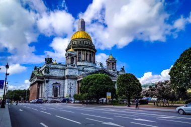 Saint Isaac Katedrali veya Isaakievskiy Sobor, Rusya 'nın Saint Petersburg şehrinde bulunan bir katedral..