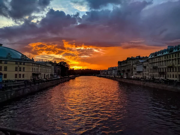San Petersburgo Sunset Panorama Con Edificios Históricos Arquitectura Calles Canales — Foto de Stock