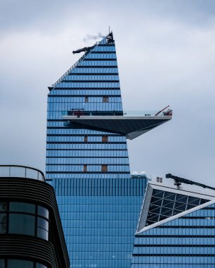 Edge batı yarımküredeki en yüksek gökyüzü güvertesidir. Manhattan, New York Şehri.