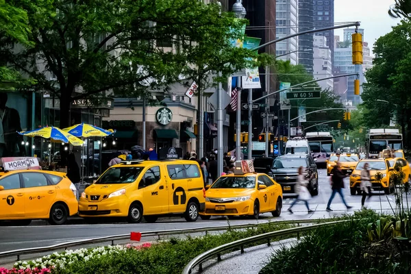 Columbus Circle Στη Νέα Υόρκη Κίτρινα Ταξί Μανχάταν Νέα Υόρκη — Φωτογραφία Αρχείου