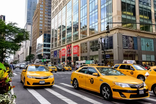 Nova Iorque Panorama Rua Manhattan Com Táxis Amarelos Nova Iorque — Fotografia de Stock