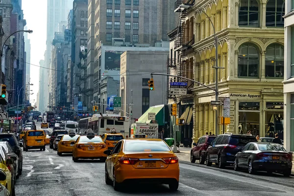 Broadway New York City Sárga New York City Taxi Taxik — Stock Fotó