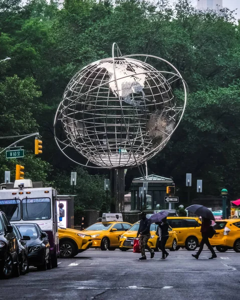 纽约市曼哈顿街道全景 街上有黄色的纽约市出租车 纽约曼哈顿 — 图库照片