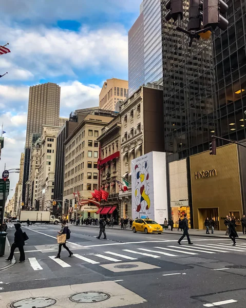 Hotel New York City Plaza Panorama Callejero Con Taxis Amarillos —  Fotos de Stock