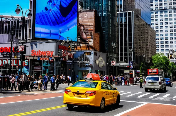 Nueva York Manhattan Street Panorama Con Taxis Amarillos Nueva York —  Fotos de Stock